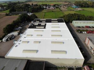 Dakrenovatie Rosmalen & Berlicum: Duurzame Witte Dakbedekking